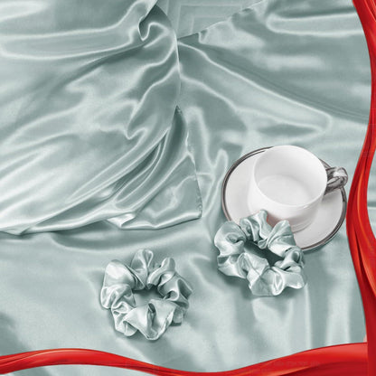 Satin Kissenbezug 2er-Set Grün 70x40 mit Haargummis