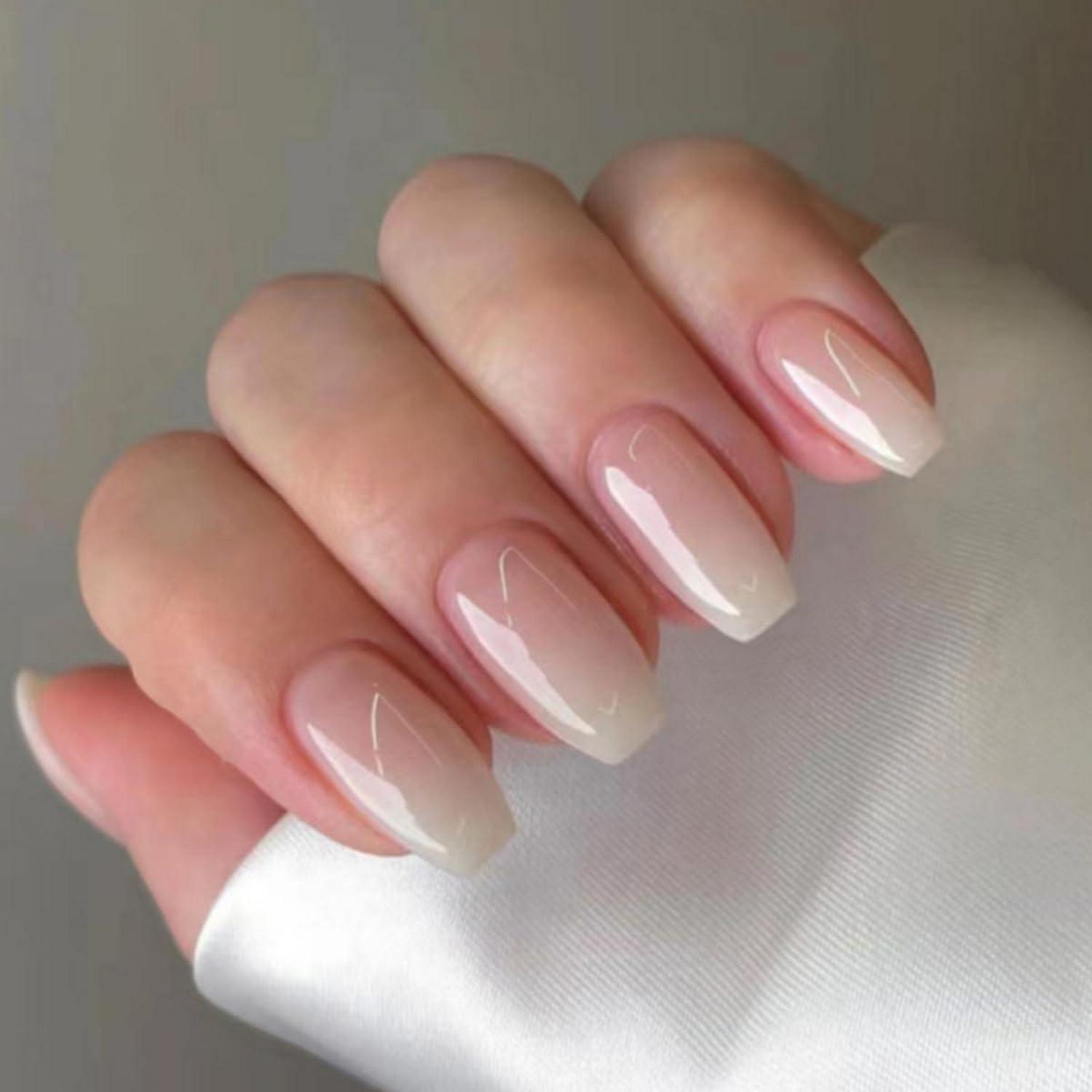 24-teiliges Nude Sarg Nägel Set für Nail Art - Mittel, Grün