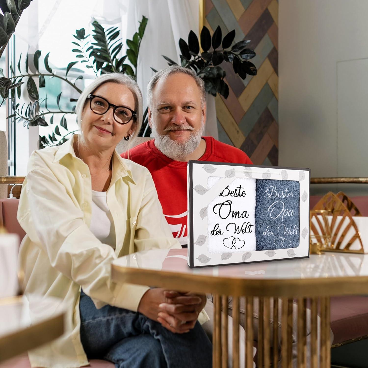 Besticktes Großeltern Handtuch Set 35x75cm in Geschenkbox