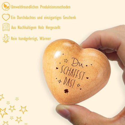 Handschmeichler Glücksbringer Holz Herz mit Gravur Mutmacher Geschenk