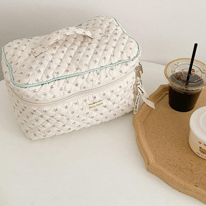 3-teiliges Reise Kosmetiktaschen Set gestepptes Blumenmuster Aesthetic