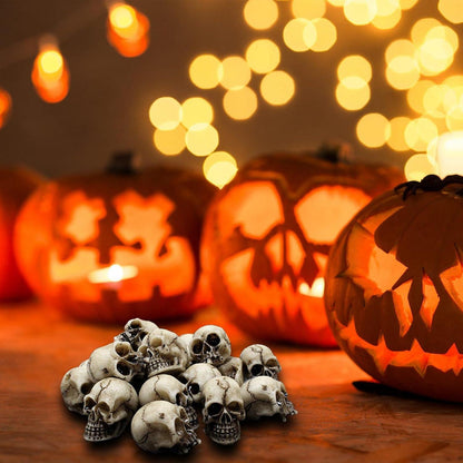 20 Stück Harz Mini Totenkopf Figur Halloween Deko Skelett