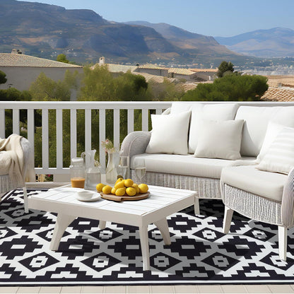 OMERA 180x270cm Wetterfester In- & Outdoor Teppich Schwarz-Weiß Modern