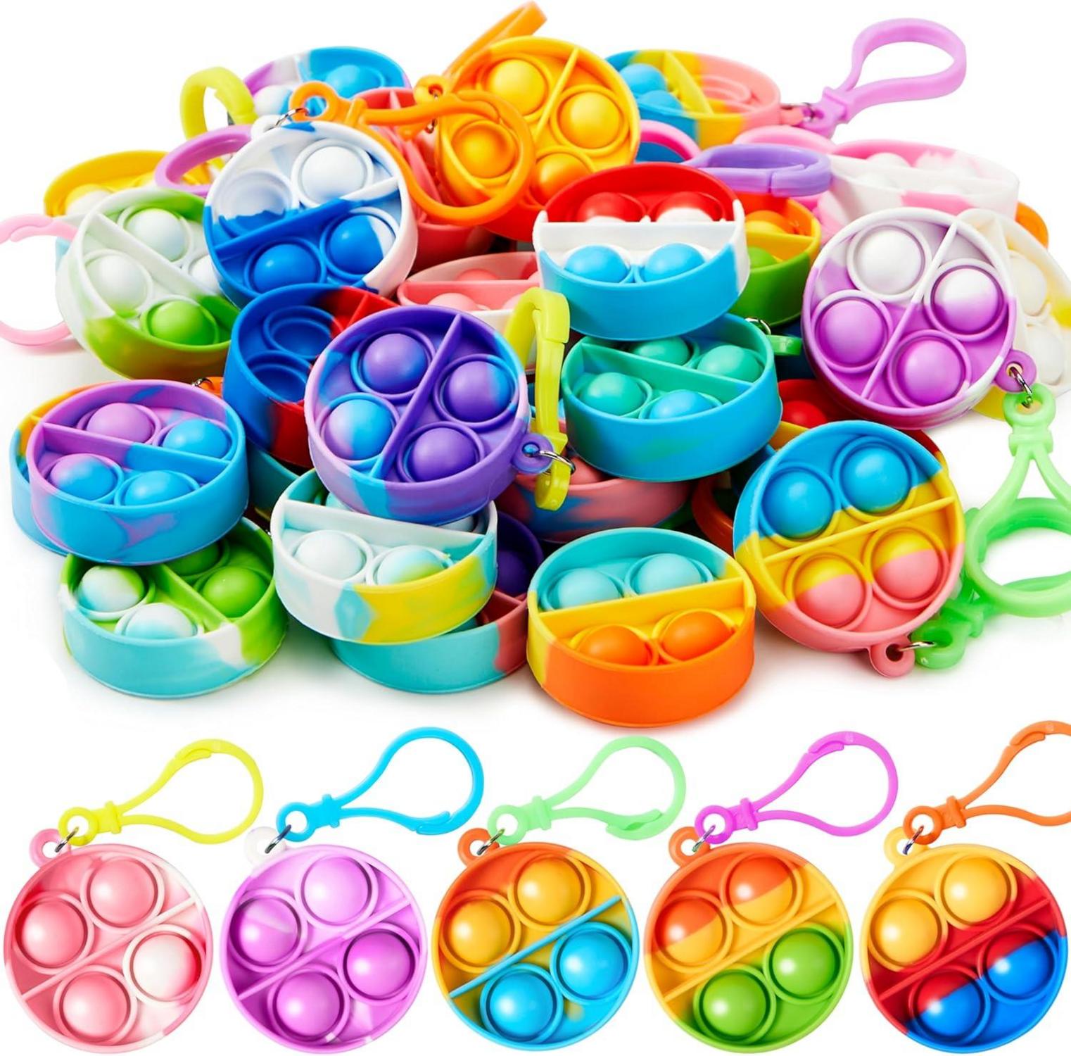 Pop-Schlüsselanhänger Mini-Fidget-Spielzeug Partygeschenke Kinder 4–8