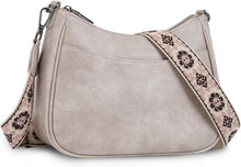 Kleine Crossbody Umhängetasche veganem Leder mit breitem Gurt