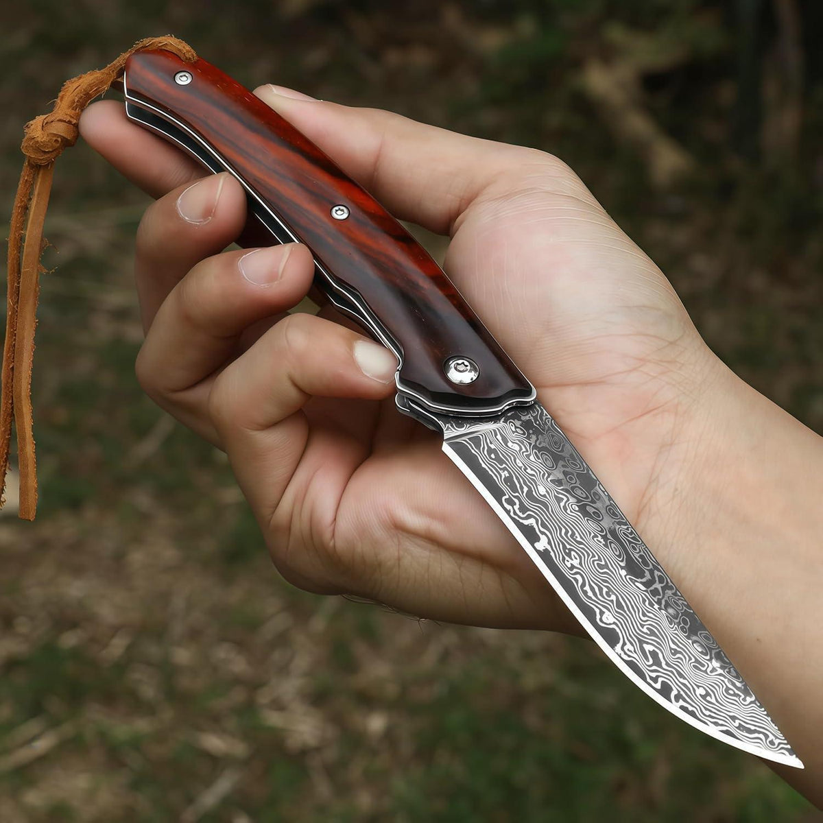 Damast Klappmesser VG10 – Holzgriff & Lederscheide