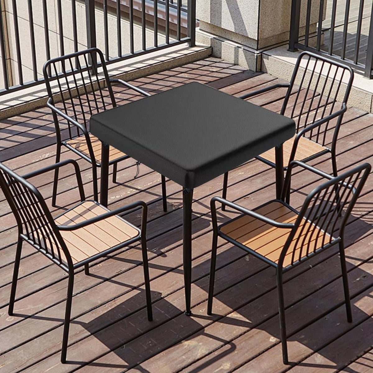 Gartentisch Abdeckung 140x140x15cm – Wasserdicht & UV-Schutz