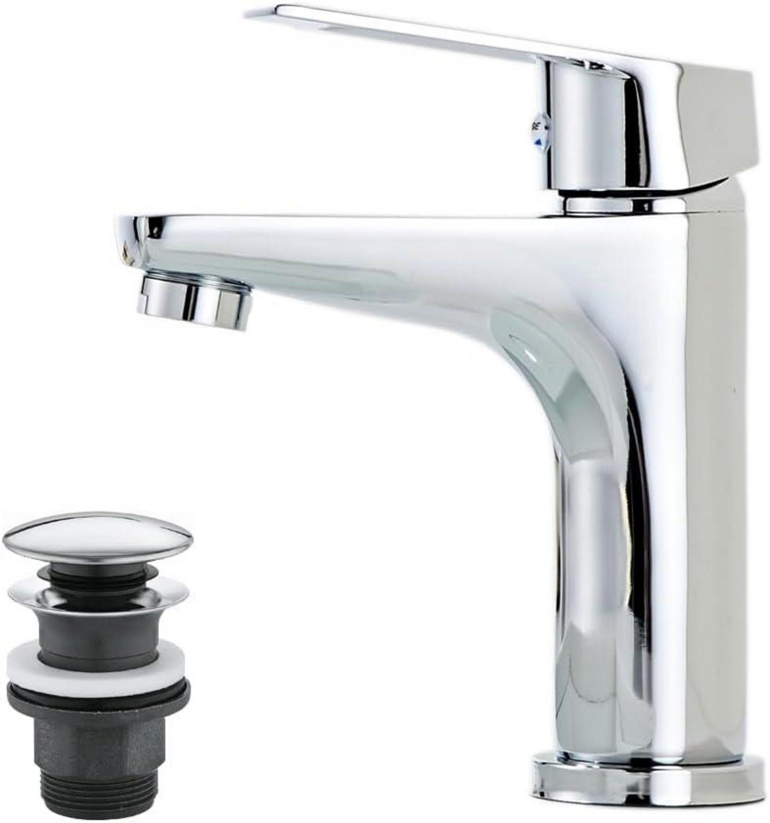 Moderne Wasserhahn Bad mit Zugstange und Ablaufgarnitur