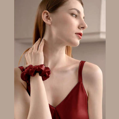 Vielit Satin Kissenbezug 2er Set 60x60 Rot mit Haargummis