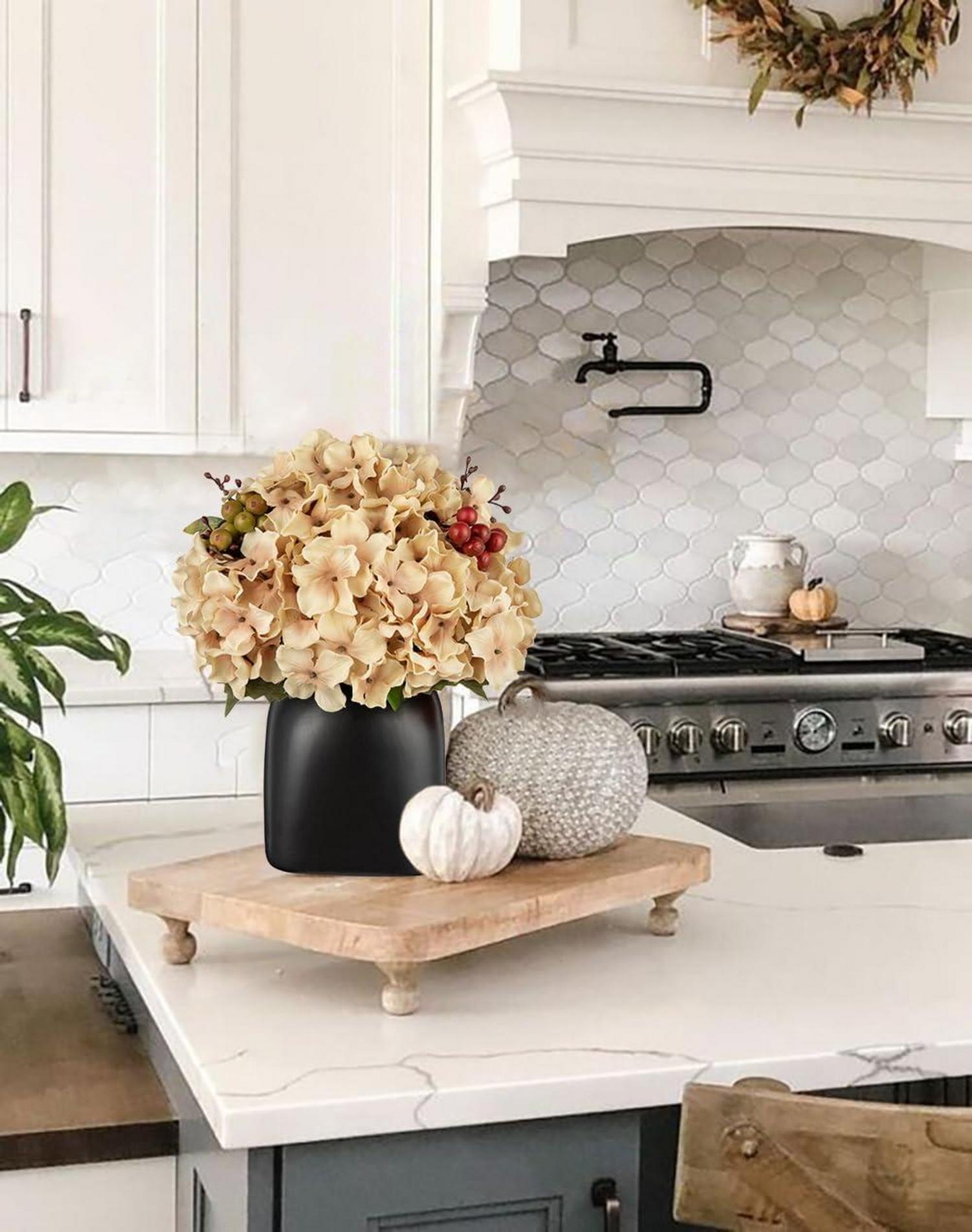 Weiße Künstliche Hortensien Blumengesteck mit Beeren 31cm DIY Decor