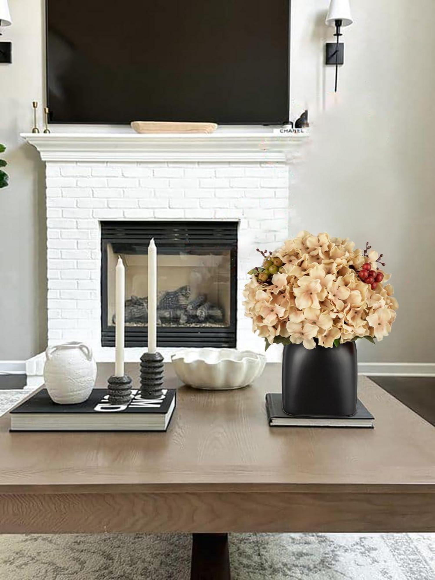 Künstliche Hortensien Blumenarrangement Elfenbein Beeren in