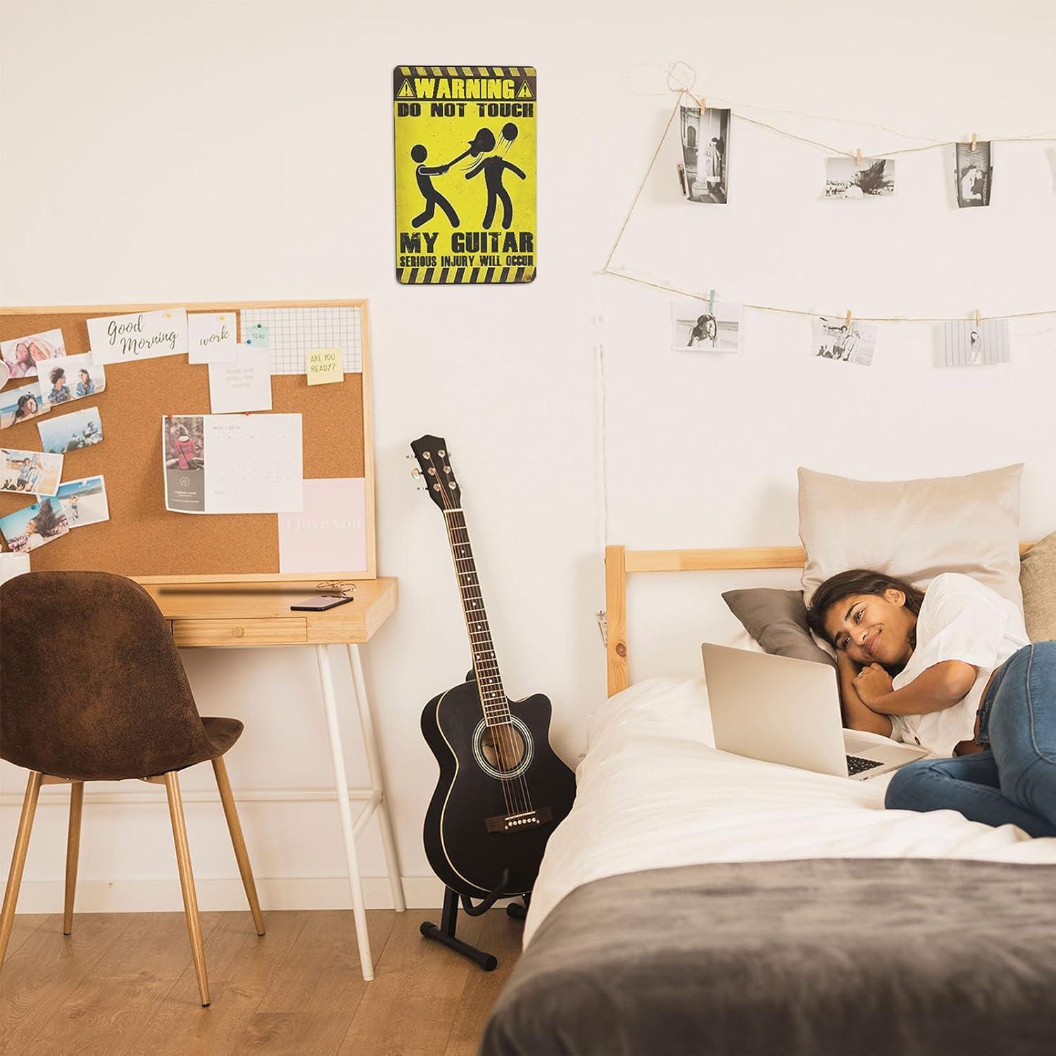 Metall Schild Warning Do Not Touch My Guitar, Vintage Dekoration, Geschenk für Gitarre Enthusiasten, Musikraum, Haus, Garage, Bar - 20x30cm