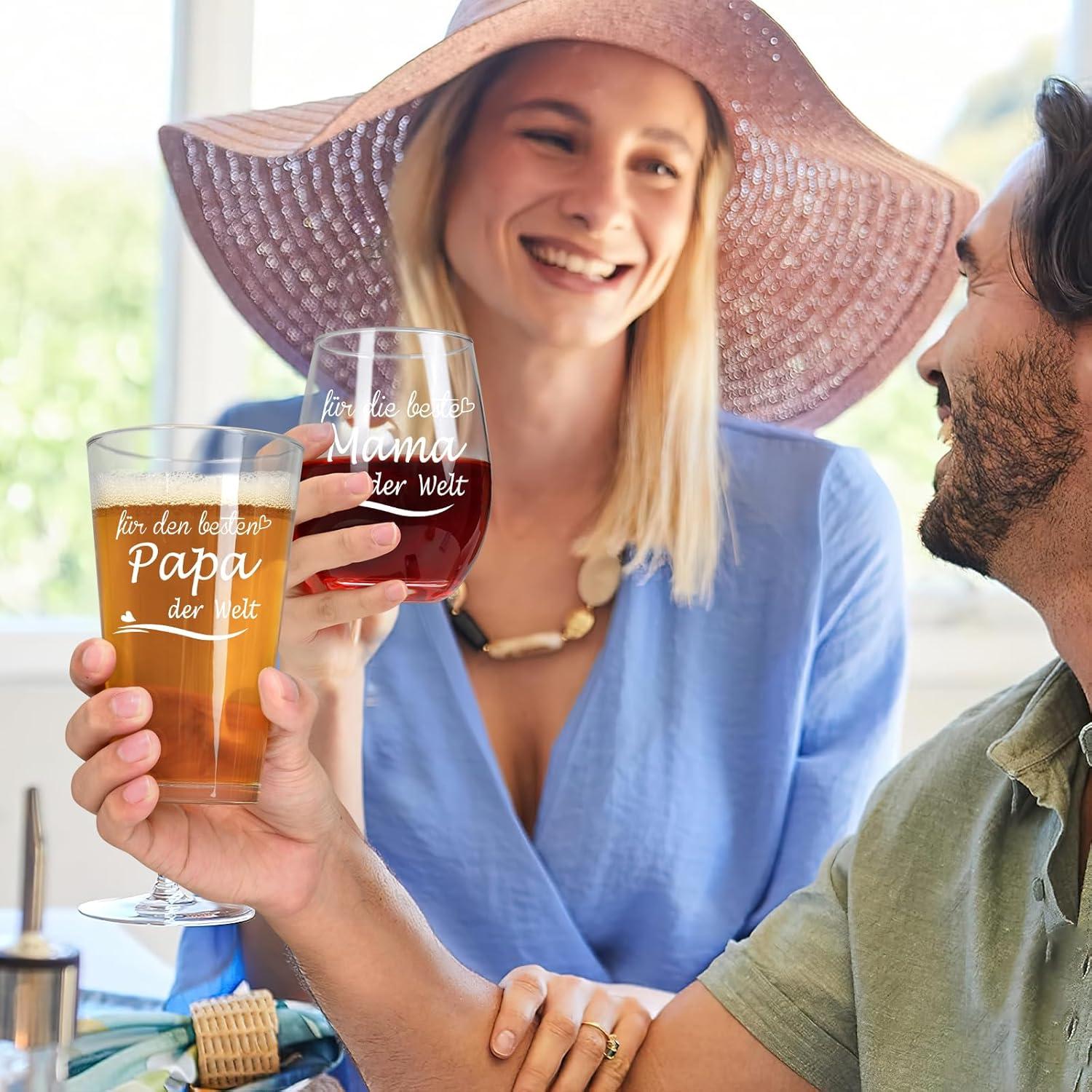 Personalisiertes Weinglas und Bierglas Set mit Gravur - Geschenke für Eltern, Mama und Papa, Muttertag, Vatertag, Geburtstag