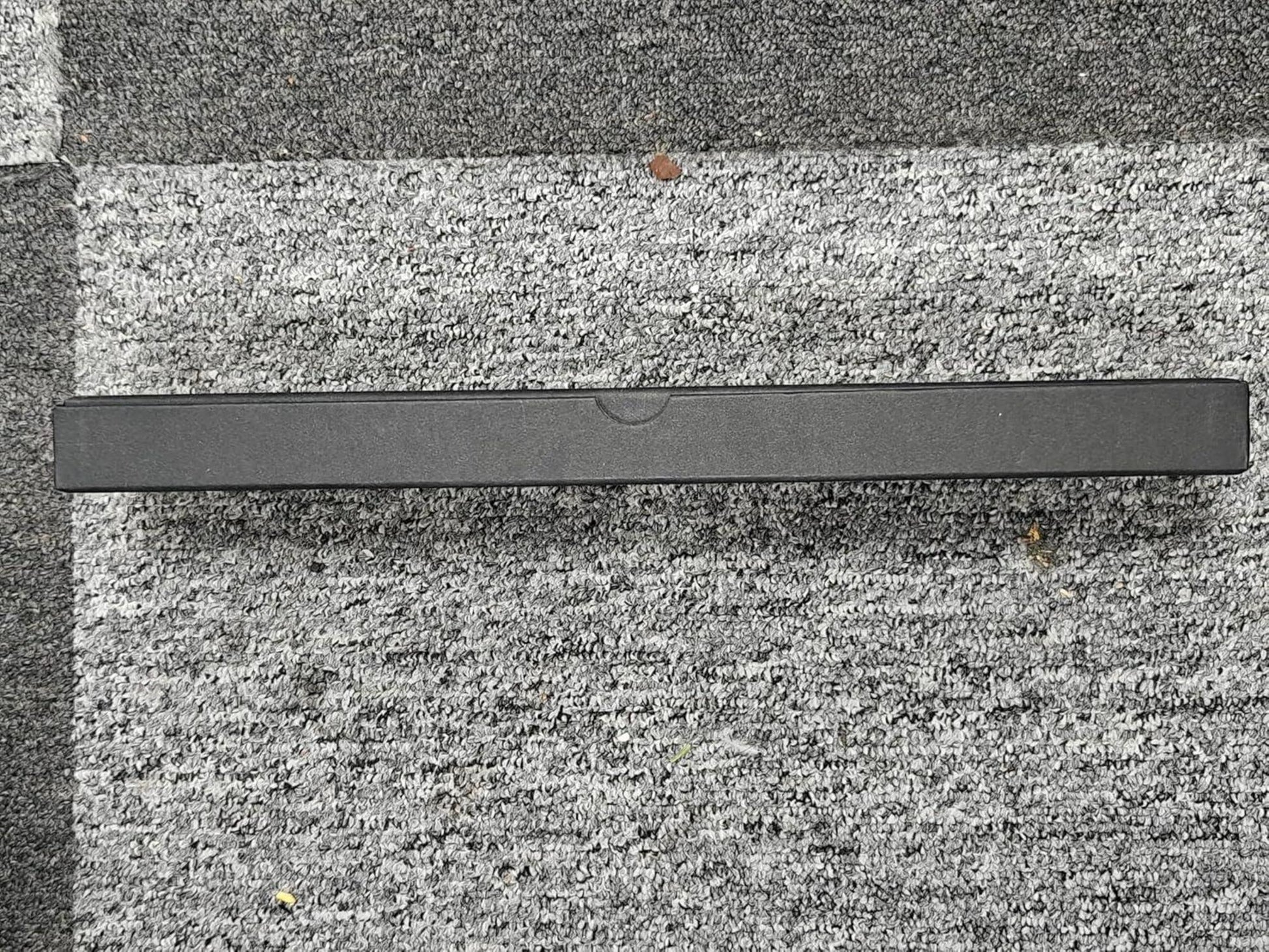 TIVOLI Chefmesser Profi aus Stahl mit Griff aus Harz Rot in eleganter Geschenkbox