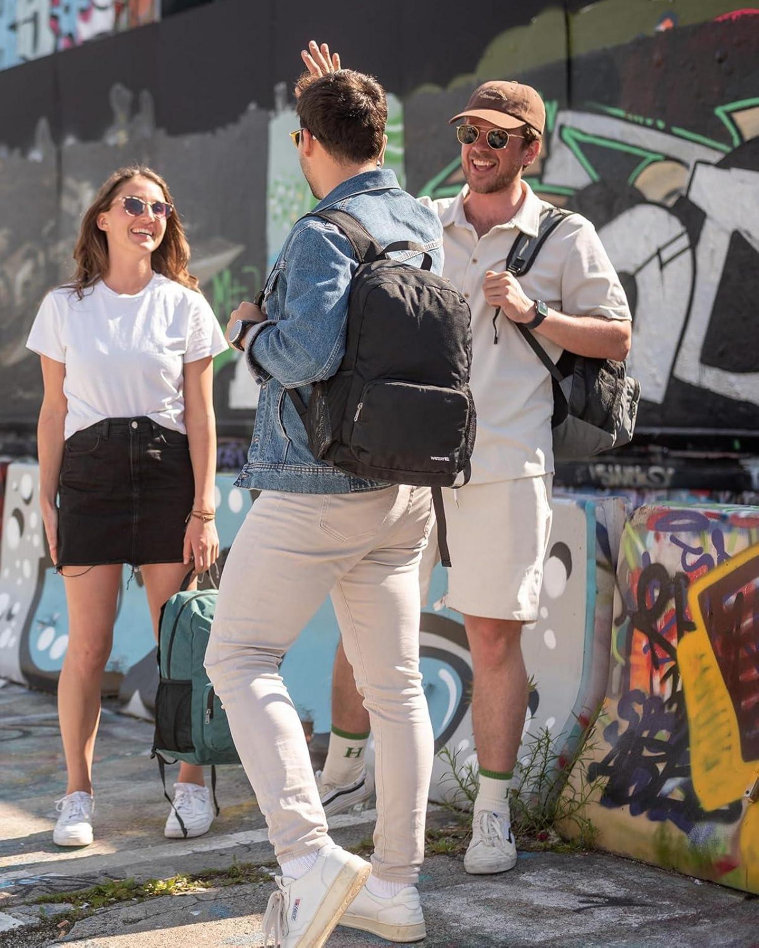 WATERFLY Faltbarer Wanderrucksack 20L Schwarz Daypack