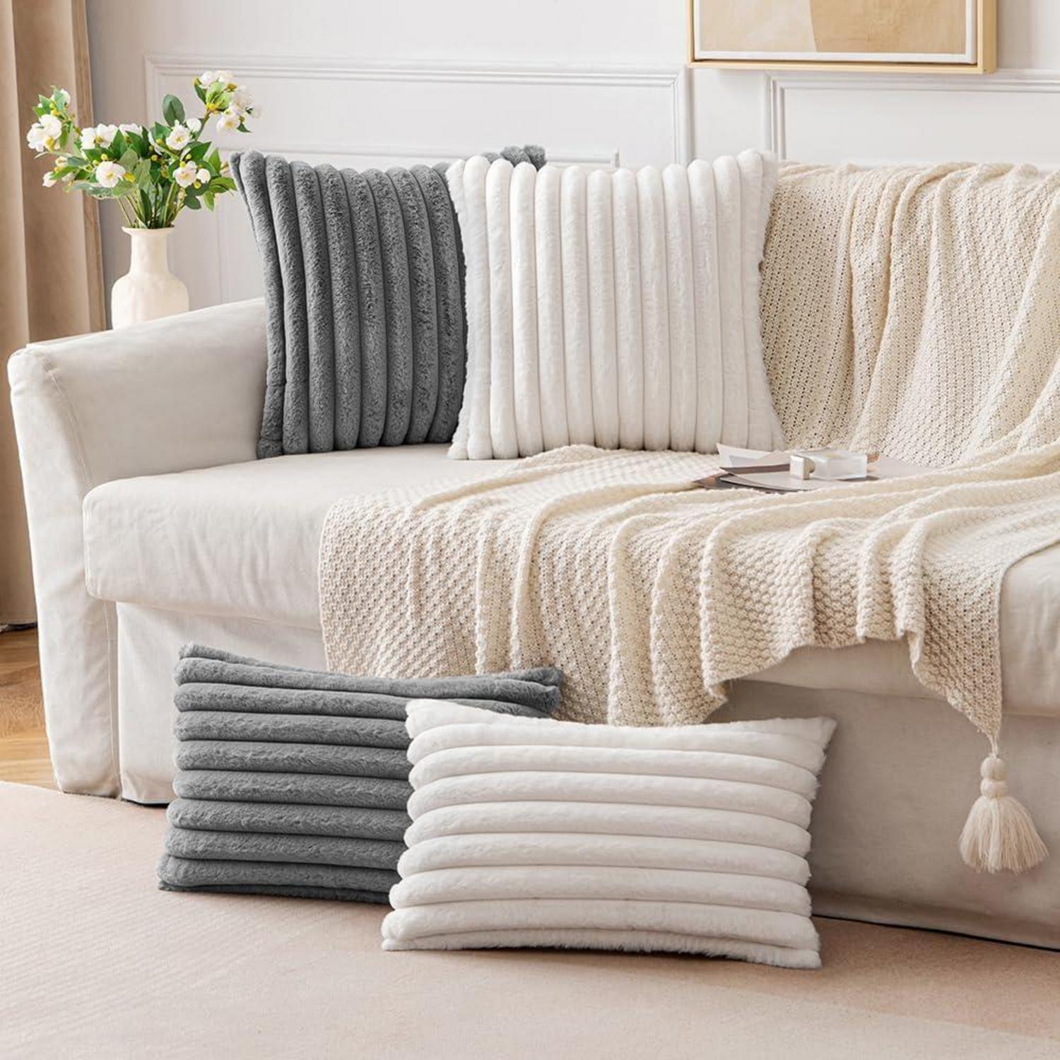 EMEMA Kissenbezug Plüsch Samt Kunstpelz 45x45cm Weiß Deko Sofa 2er Set