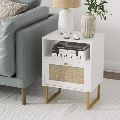 Rattan Nachttisch mit Schublade und Regal, goldener Rahmen