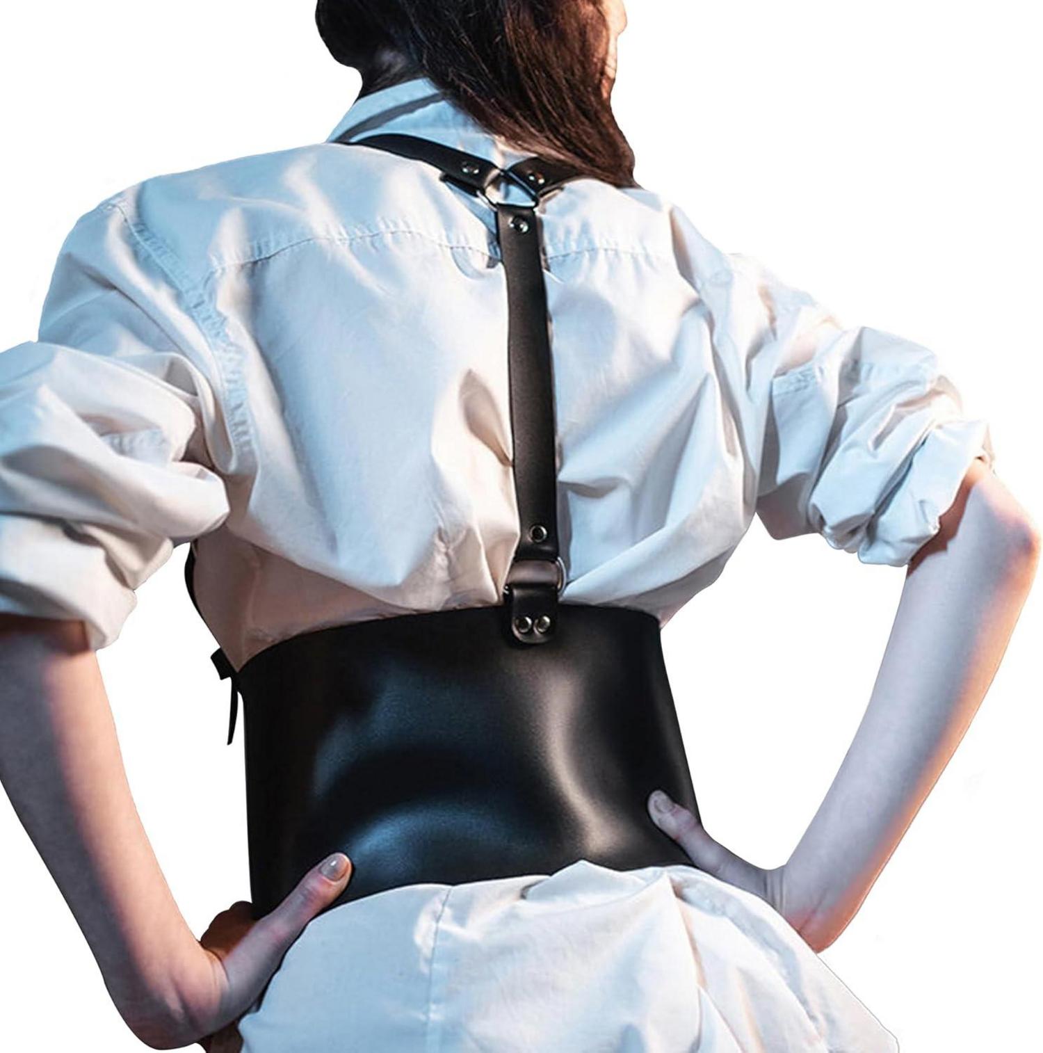 Damen Punk Leder Harness Body Schwarz Einstellbare Gürtel BH Schultergurt