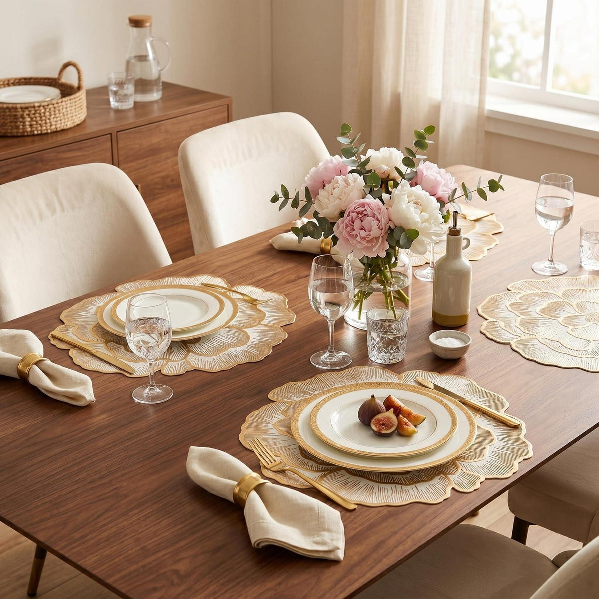 Goldene Platzsets 6er Set – Abwaschbare Pfingstrosen Tischsets 38cm