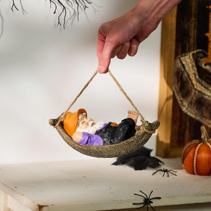 Gartenzwerg Liegend in Hängematte Kunstharz 18cm Halloween Herbst Deko