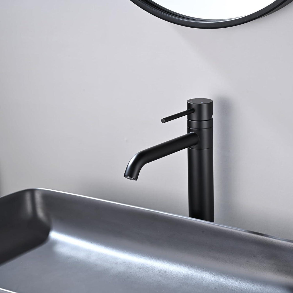360° Schwenkbarer Bad-Wasserhahn Schwarz Matt