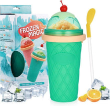 Wiederverwendbarer Silikon Slush Maker Becher mit 2-in-1 Strohhalm