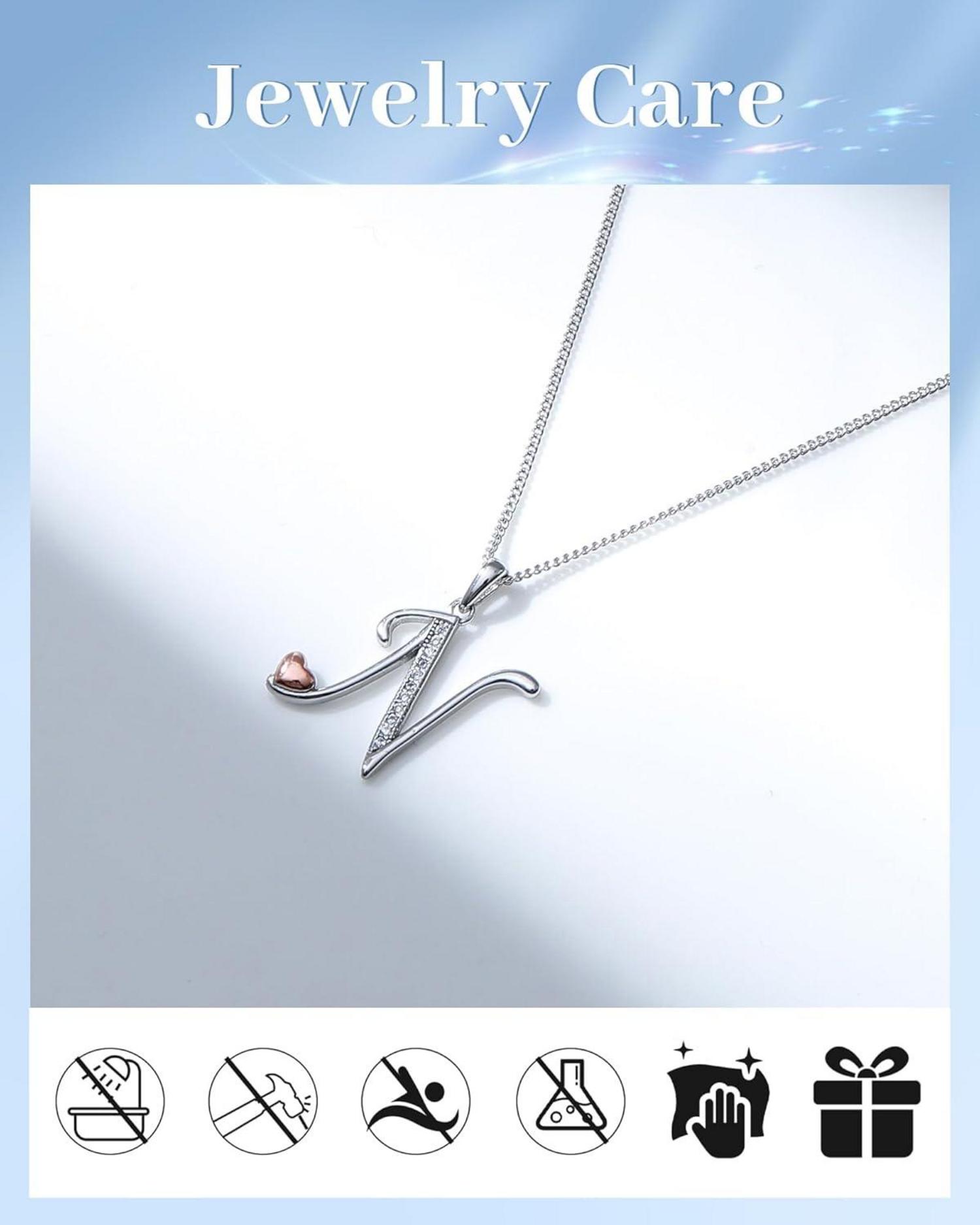 Initialen-Halskette aus 925er Sterlingsilber mit Zirkonia