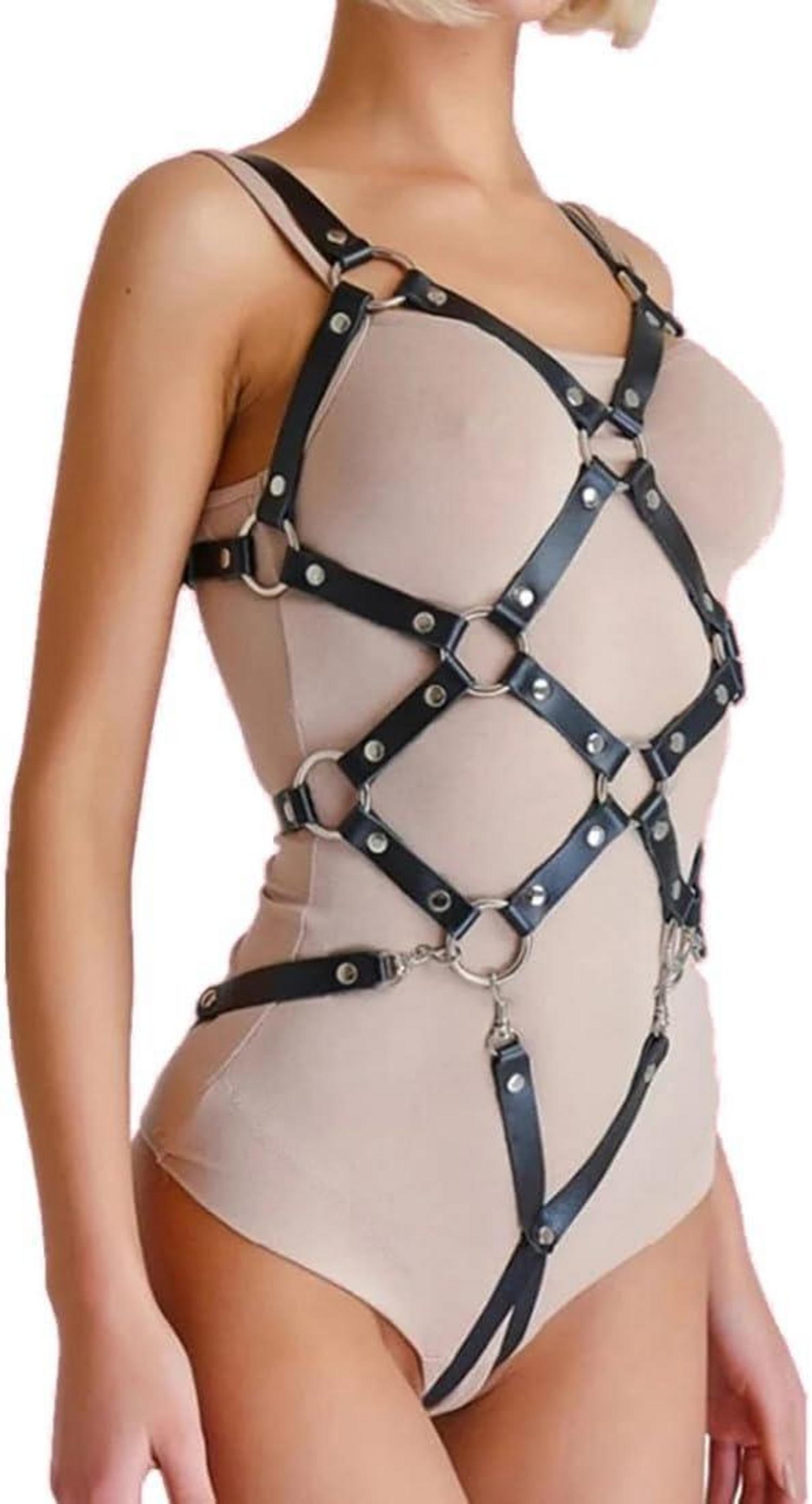 Moinha Damen Body Sexy Leder Harness Einstellbar Punk Dessous Bondage