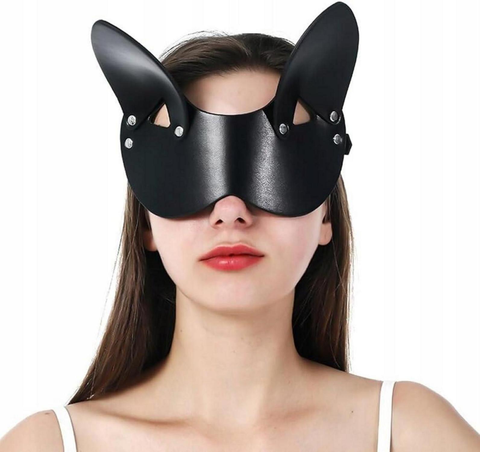 Sexy SM Leder Augenbinde mit Nieten BDSM Fetischmaske