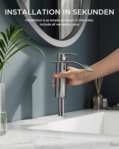 Badezimmerarmatur Wasserfall Einhand Einlochmontage 110mm Chrom
