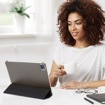 Hülle für iPad Pro 11 Zoll 2024 Slim Stand Hard Back Shell Schwarz