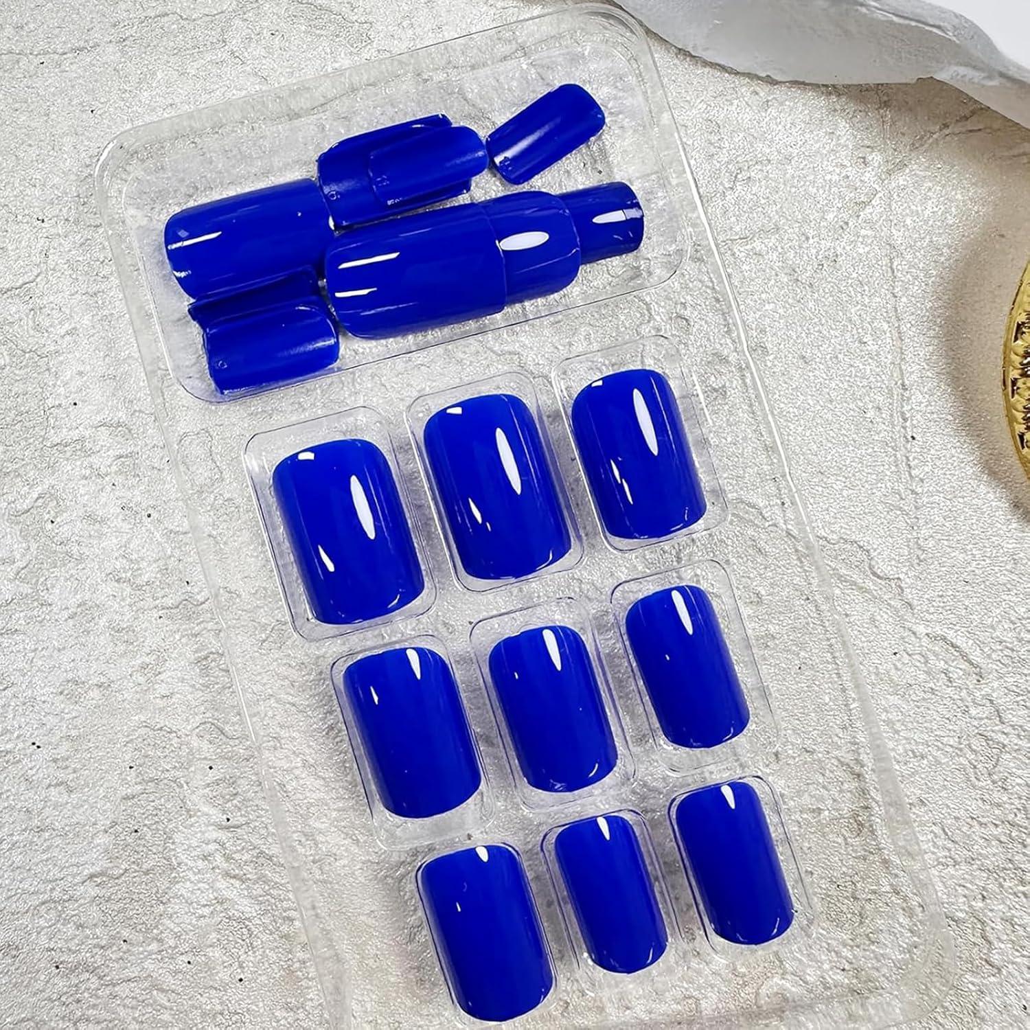 Ceboic 24Pcs Press on Nägel Kurz Acrylic Kunstnägel Fake Nails