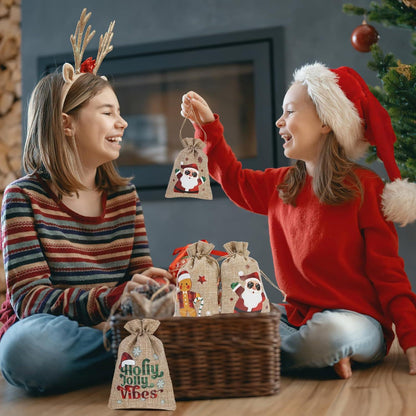 12er Set Weihnachts-Burlap-Jute-Geschenktüten mit Zugbändern für
