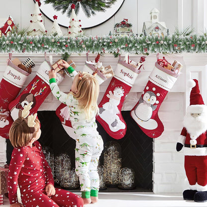 Weihnachtsgirlande 2,7 m mit Blumen, roten Beeren, Tannenzapfen