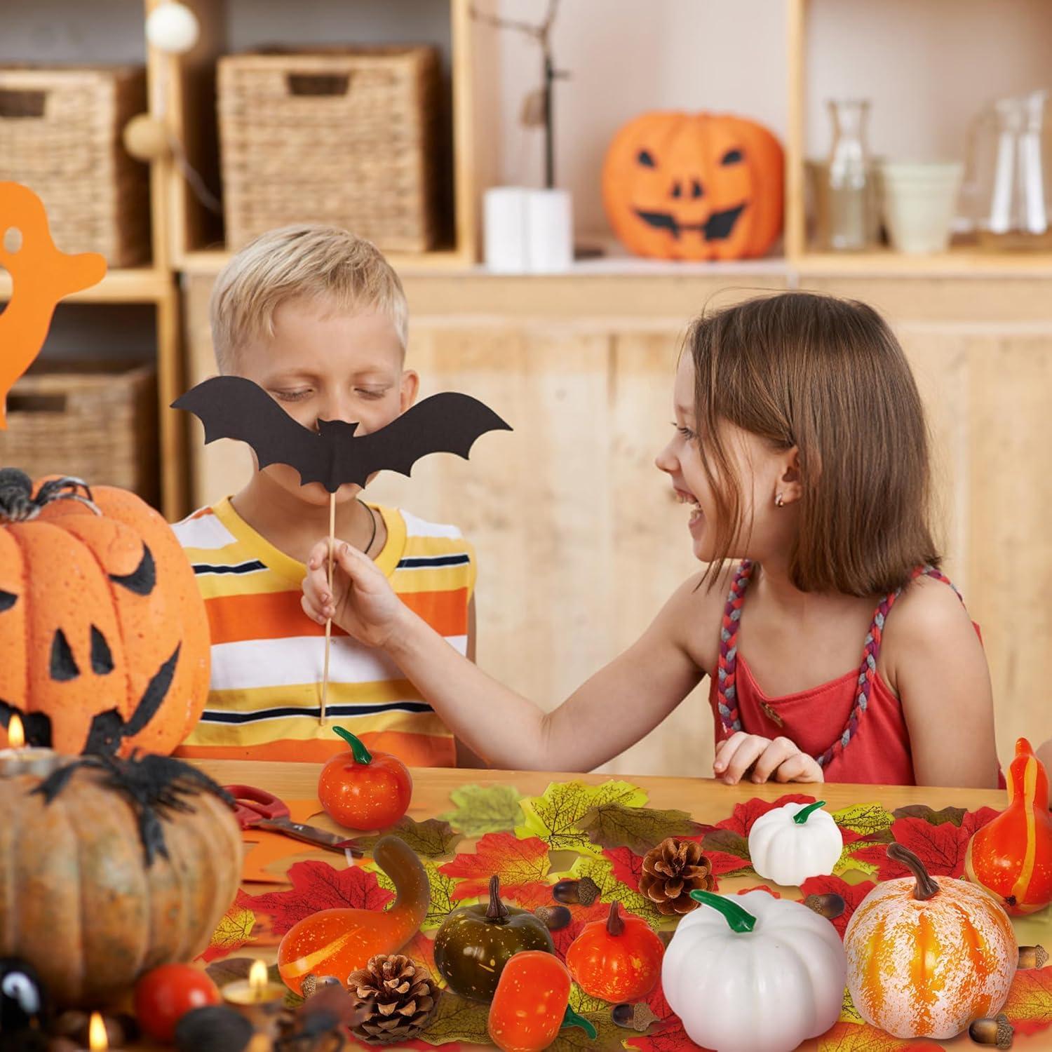 Herbstdeko Set mit Kürbissen, Eicheln, Tannenzapfen