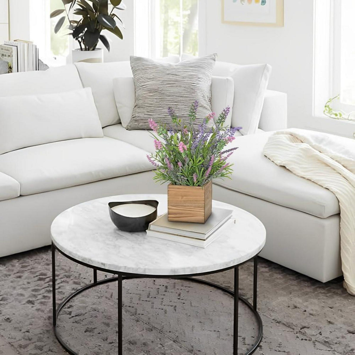 Künstlicher Lavendel im Topf, Shabby-Stil