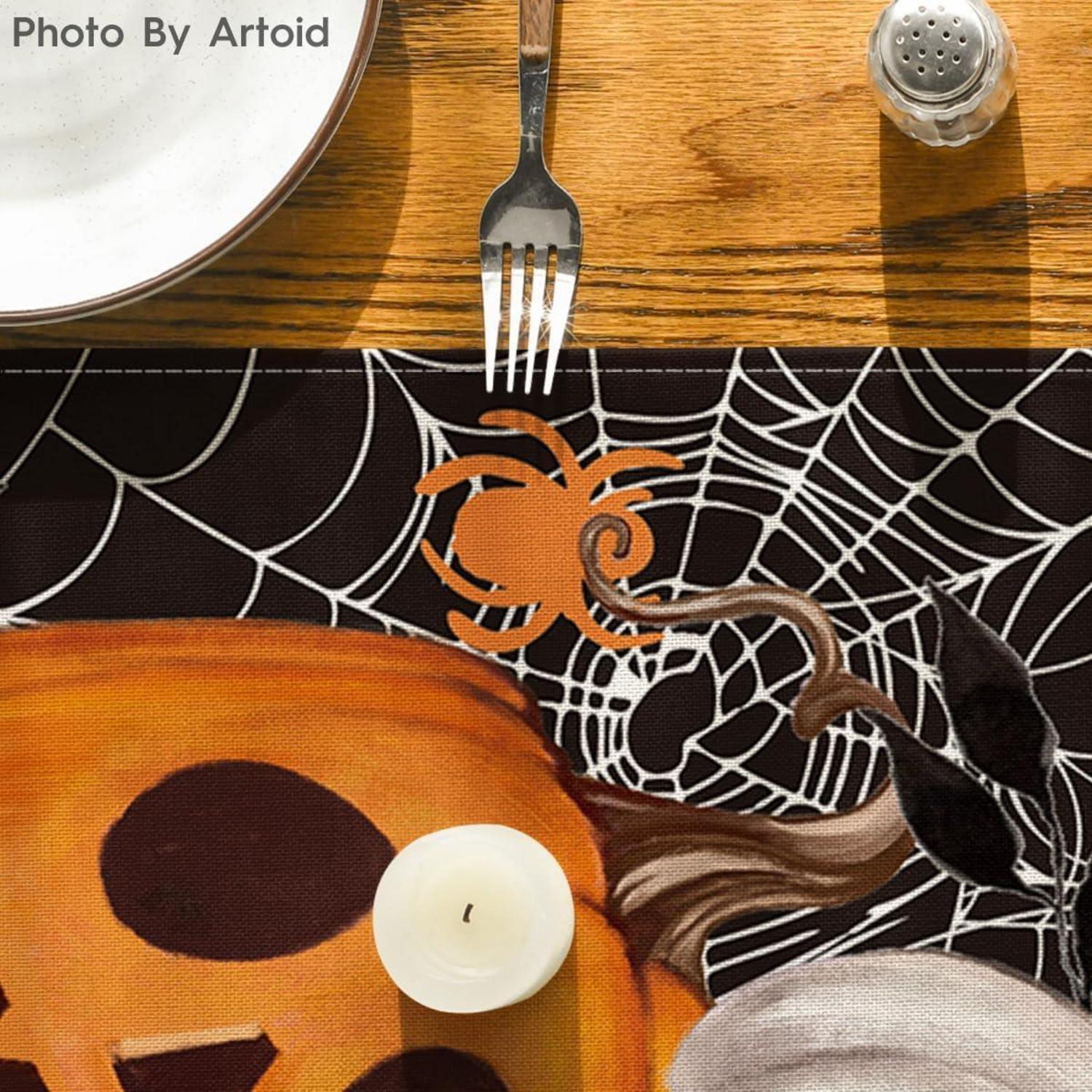 Schwarzer Halloween Tischläufer Spinnennetz Kürbisse 40x300 cm