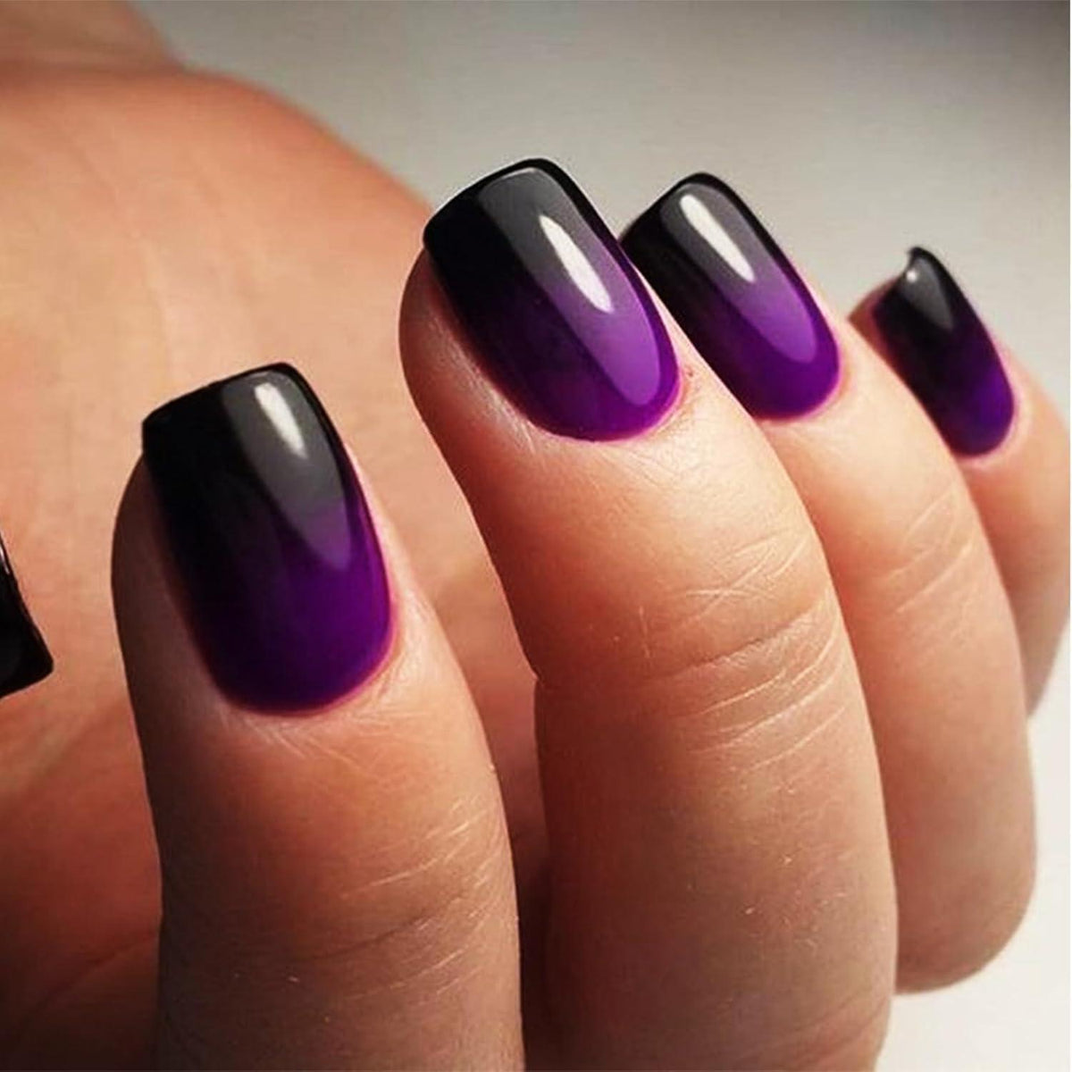 Lila Press On Nails - Kurze, Quadratische French Nägel