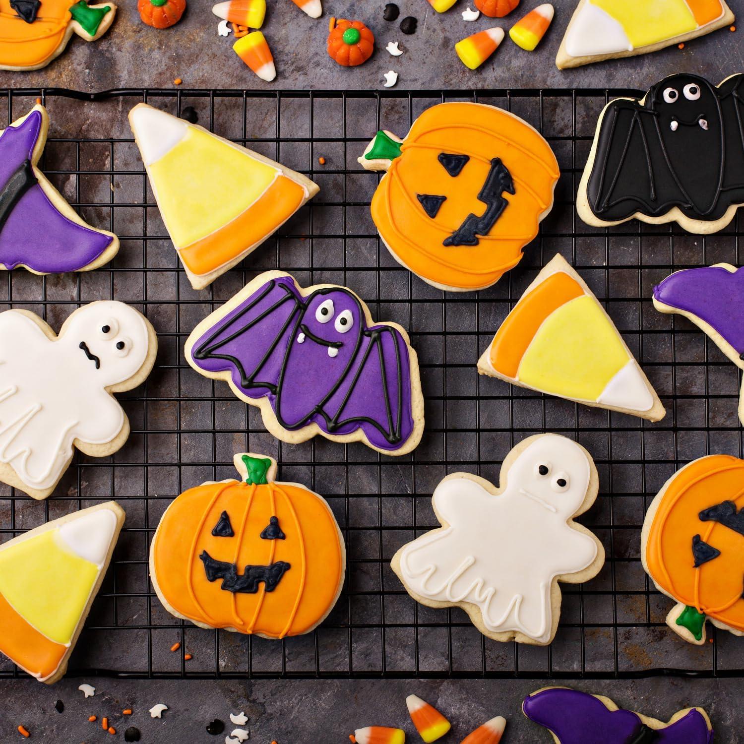 Orapink Halloween-Ausstechformen Set 4-teilig Kürbis Schloss Ghost Skull
