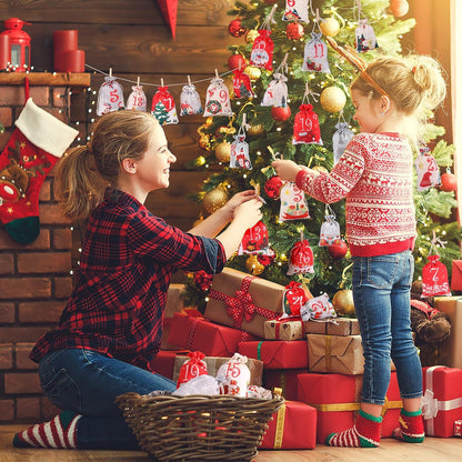 Adventskalender DIY 2024 Stoffbeutel Holzklammern Hanfseil Rot