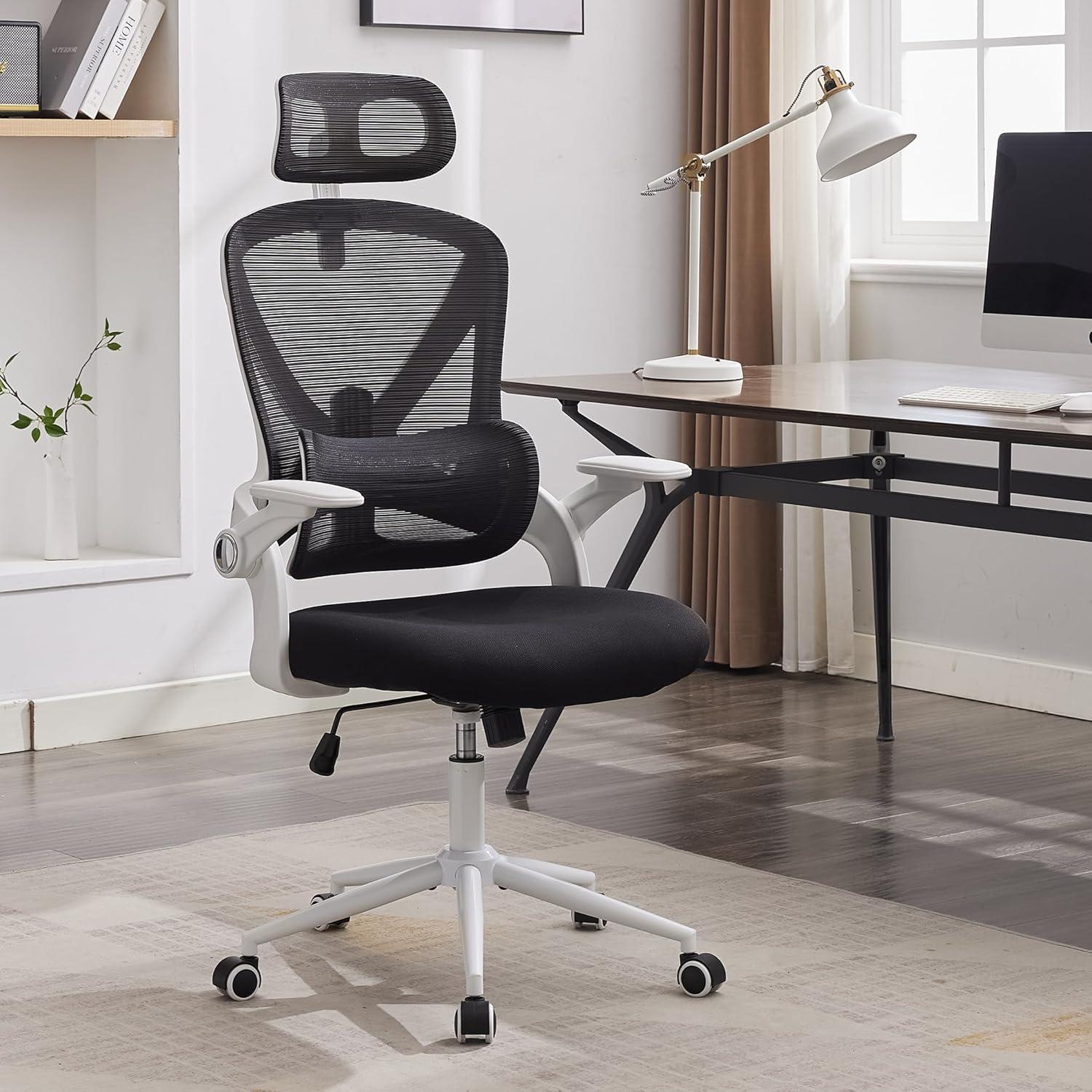Ergonomischer Bürostuhl mit verstellbarer Kopfstütze und