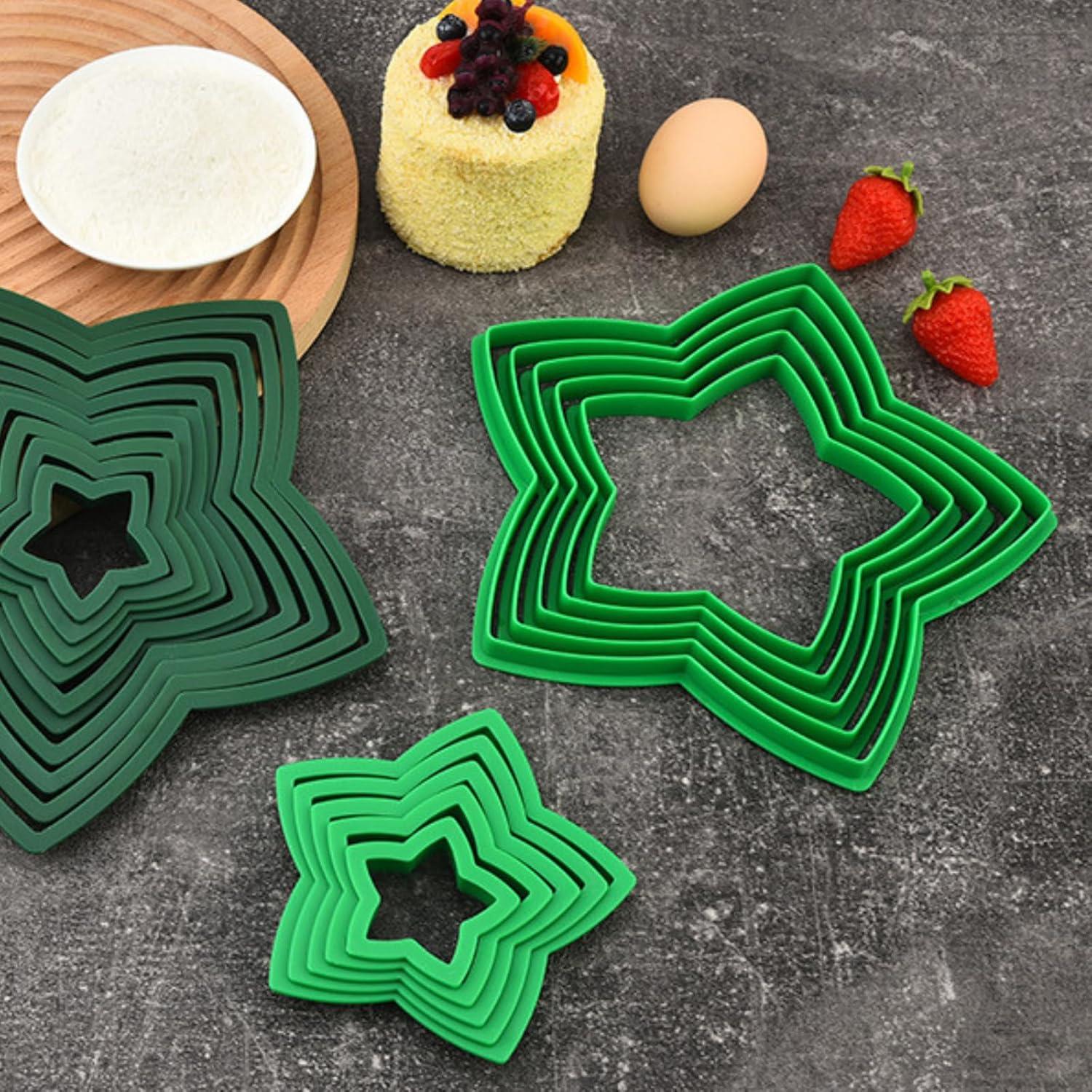 Weihnachtsbaum-Stern Ausstechformen Set 10-teilig, Kunststoff
