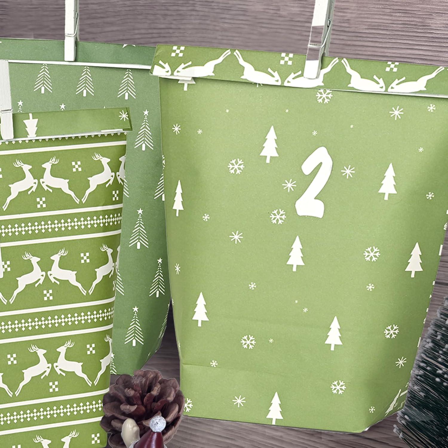 Adventskalender grüne Papiertüten zum Selbstbefüllen, DIY Weihnachtskalender, 24 Bedruckte Geschenktüten