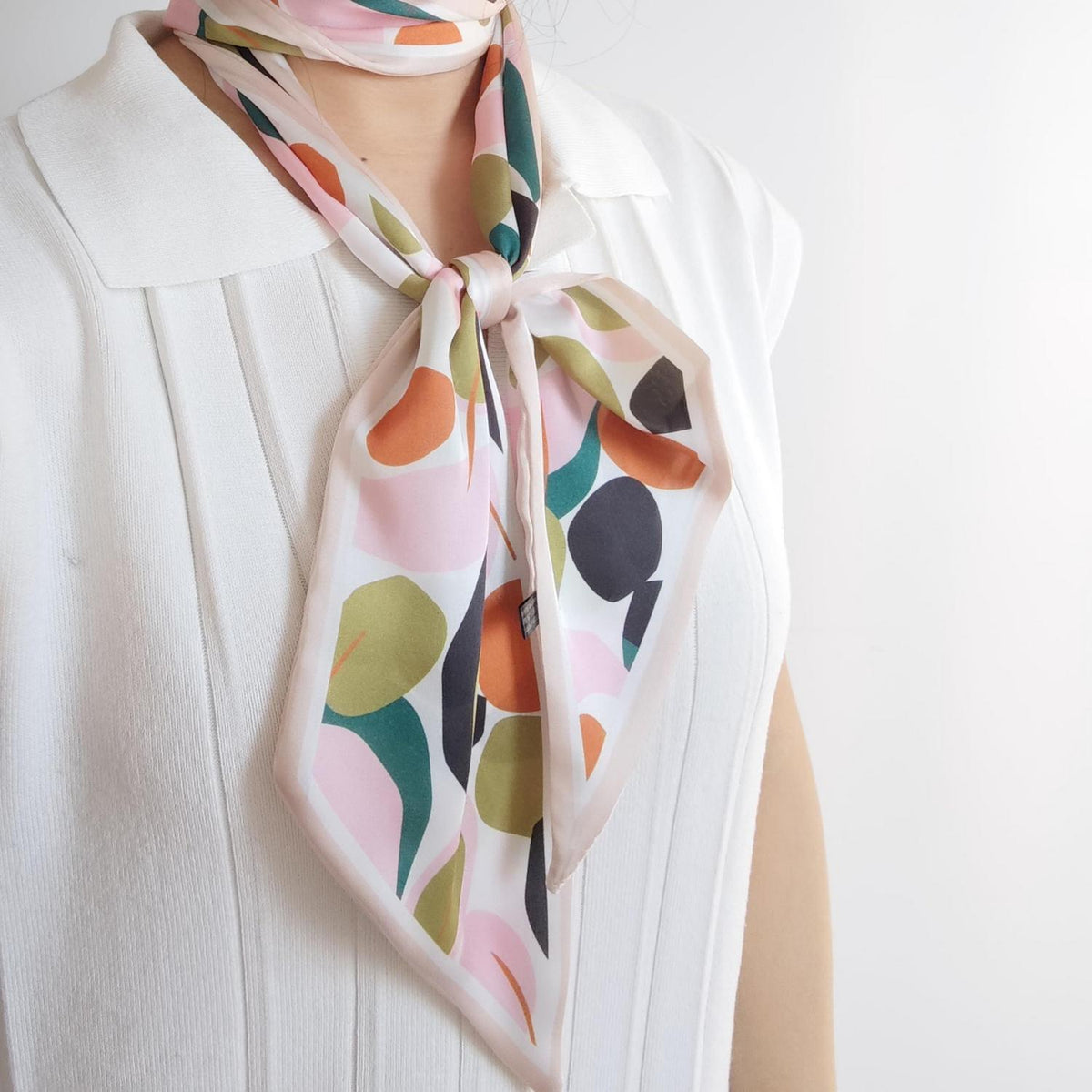 Seidenschal Pink Green Leaf 148cm Krawatte Blazer Mantel Kleid