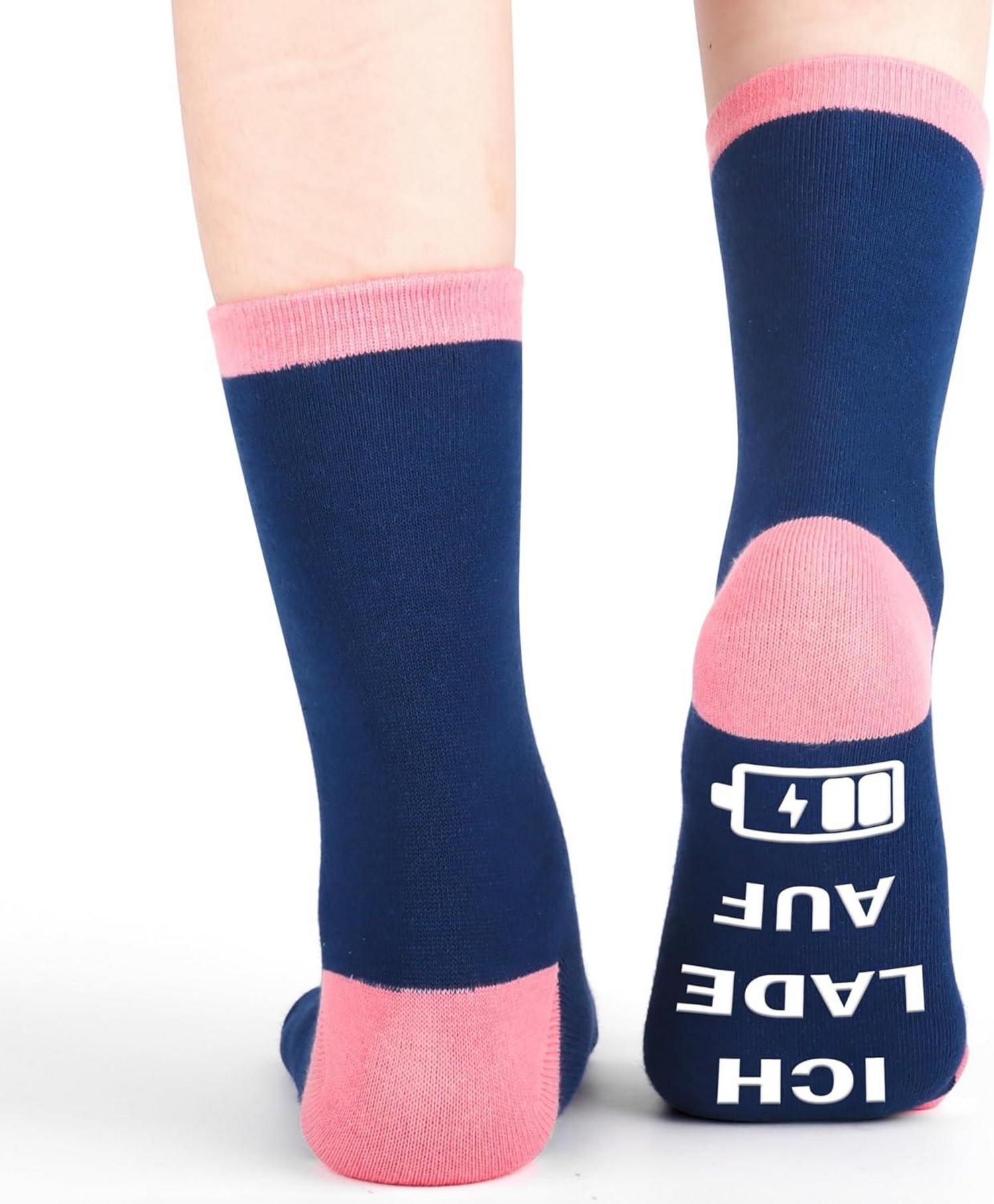 Geschenke für Mama Geburtstag Muttertag Weihnachten Rente Mama Socken Schlüsselanhänger Acryl Deko
