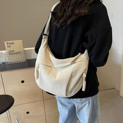 Große Nylon Crossbody Umhängetasche Beige Halfmoon Bag