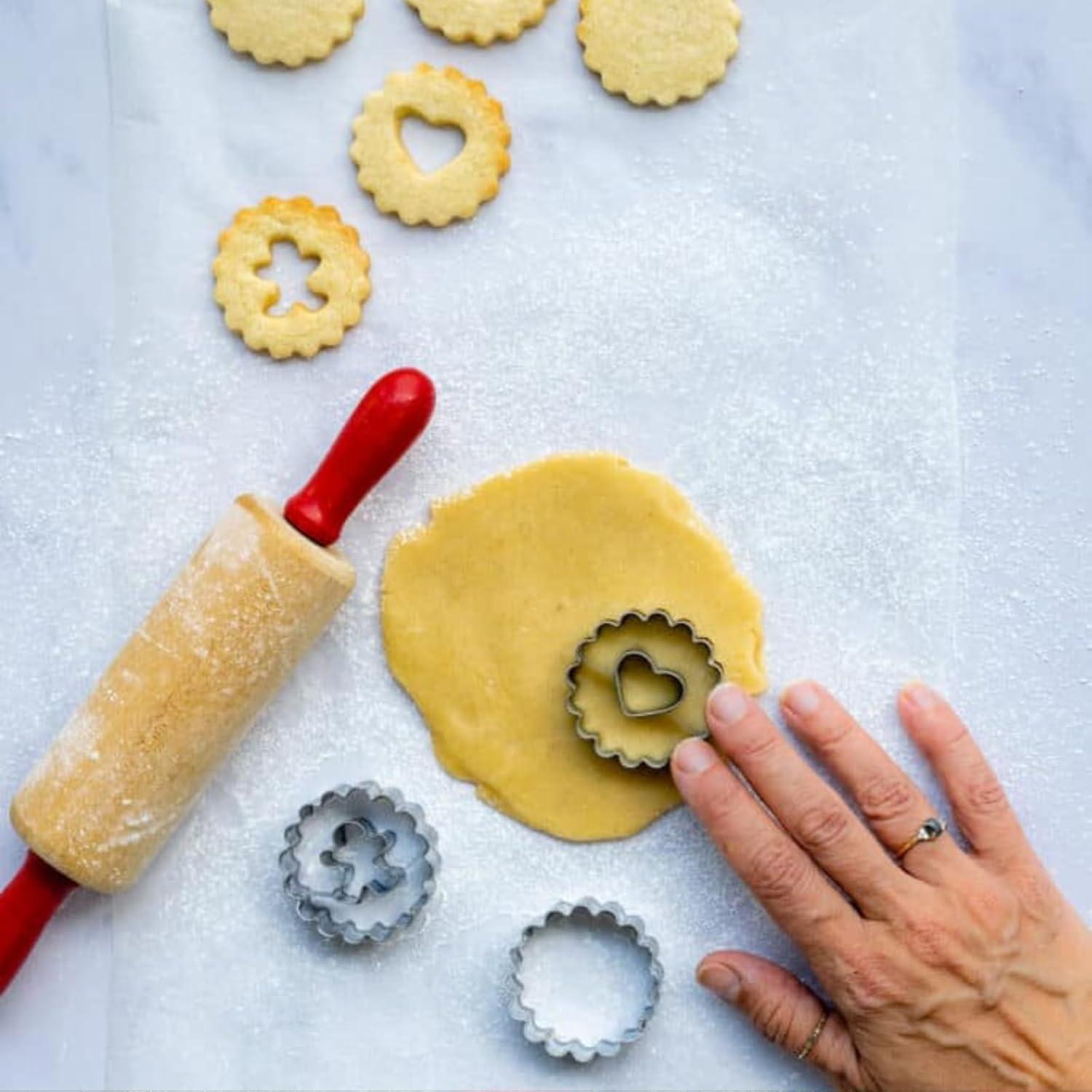 Linzer Ausstechformen Set Weihnachten Edelstahl 11 Stück