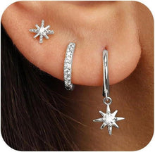 Elegantes Set: Vergoldete Creolen und Ohrstecker mit Zirkonia