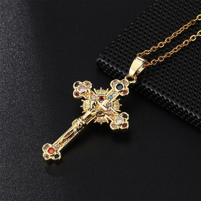 Goldene Zirkonia Kreuzkette 18K Vergoldet Modeschmuck Geschenk