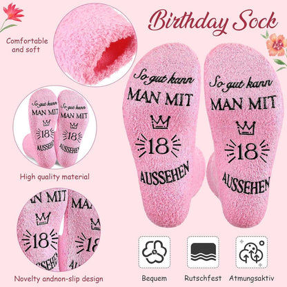 Kosmetiktasche mit Socken & Schlüsselanhänger – 18. Geburtstag Geschenk für Frauen